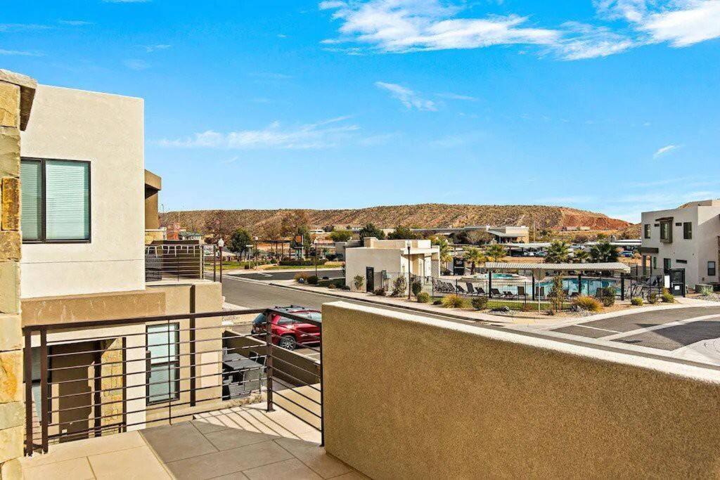 Coral Canyon Pool Private Hot Tub Fire Pit Washington Exterior foto