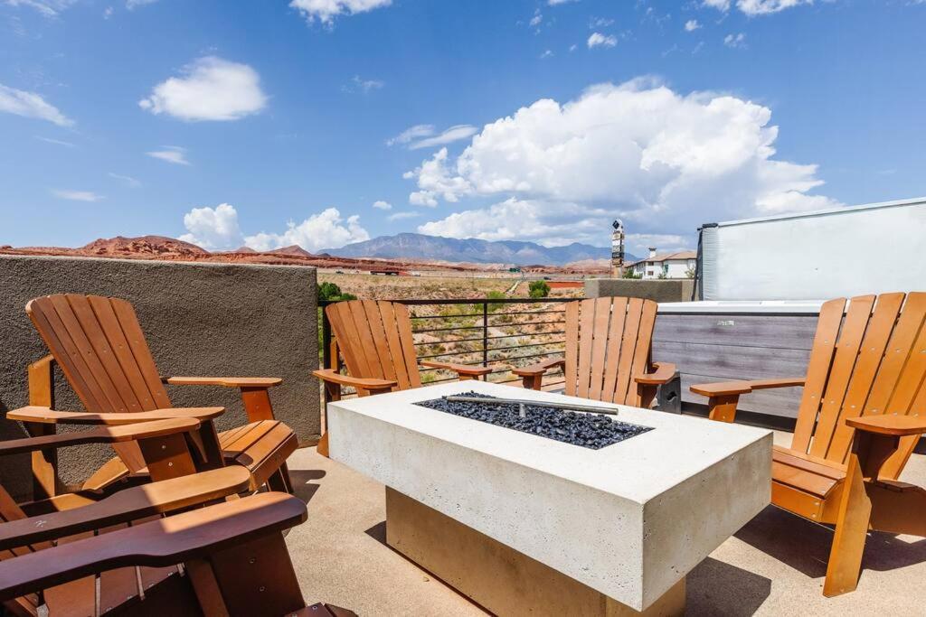 Coral Canyon Pool Private Hot Tub Fire Pit Washington Exterior foto